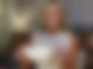 TaylorLove303's Live Sex Cam Show