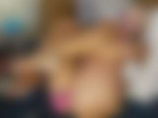 TaylorLove303's Live Sex Cam Show