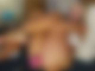 TaylorLove303's Live Sex Cam Show