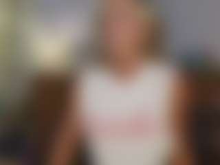 Live-Cam-Show mit TaylorLove303 - Tattoos auf Camsoda