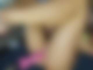 TaylorLove303's Live Sex Cam Show