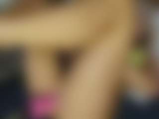 TaylorLove303's Live Sex Cam Show