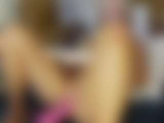 TaylorLove303's Live Sex Cam Show
