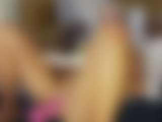 TaylorLove303's Live Sex Cam Show