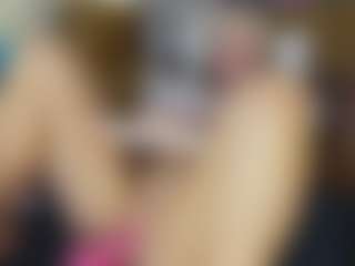 TaylorLove303's Live Sex Cam Show