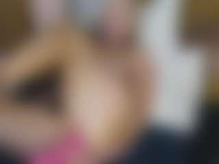TaylorLove303's Live Sex Cam Show