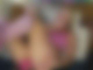 TaylorLove303's Live Sex Cam Show