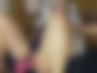 TaylorLove303's Live Sex Cam Show