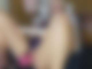 TaylorLove303's Live Sex Cam Show