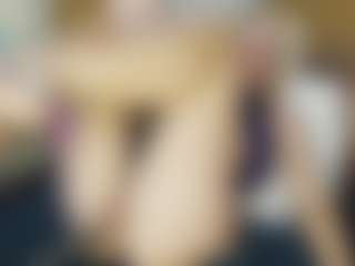 TaylorLove303's Live Sex Cam Show