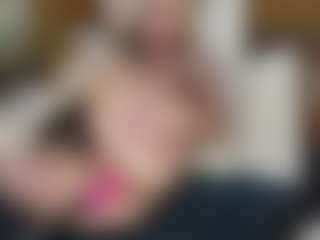 TaylorLove303's Live Sex Cam Show
