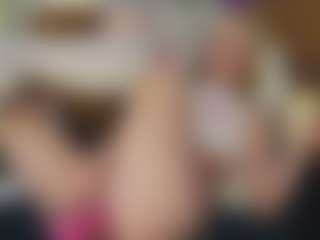 TaylorLove303's Live Sex Cam Show