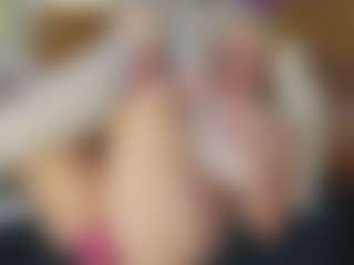 TaylorLove303's Live Sex Cam Show