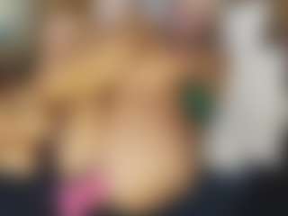 TaylorLove303's Live Sex Cam Show