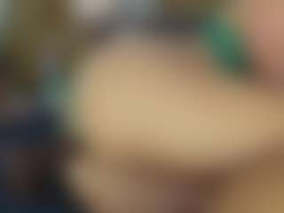 TaylorLove303's Live Sex Cam Show