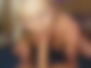 TaylorLove303's Live Sex Cam Show