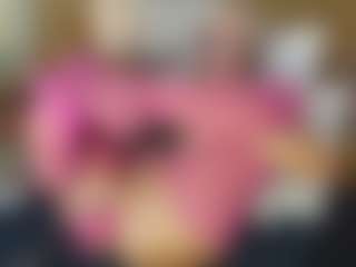 TaylorLove303's Live Sex Cam Show