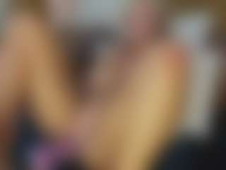 TaylorLove303's Live Sex Cam Show