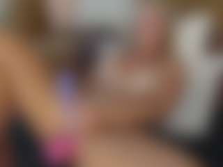 TaylorLove303's Live Sex Cam Show