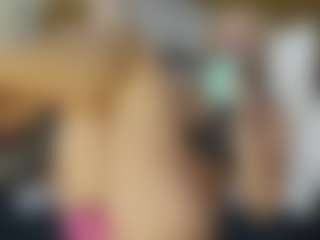 TaylorLove303's Live Sex Cam Show