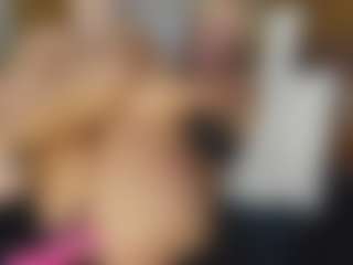 TaylorLove303's Live Sex Cam Show