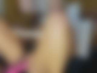 TaylorLove303's Live Sex Cam Show