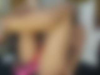 TaylorLove303's Live Sex Cam Show