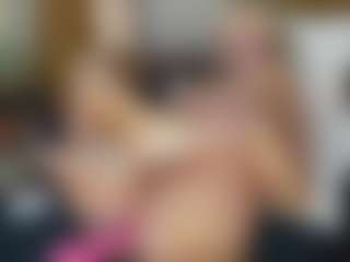 TaylorLove303's Live Sex Cam Show