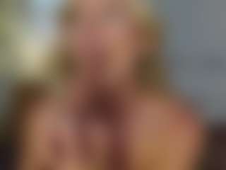 TaylorLove303's Live Sex Cam Show