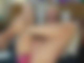 TaylorLove303's Live Sex Cam Show