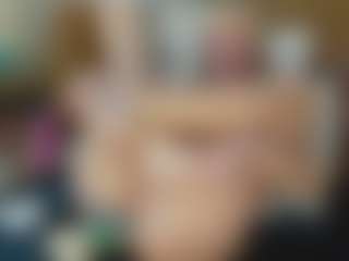 TaylorLove303's Live Sex Cam Show