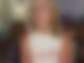 TaylorLove303's Live Sex Cam Show