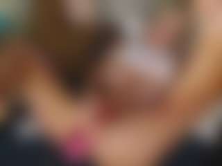 TaylorLove303's Live Sex Cam Show