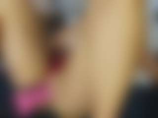 TaylorLove303's Live Sex Cam Show