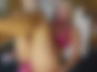 TaylorLove303's Live Sex Cam Show
