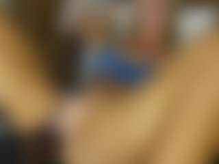 TaylorLove303's Live Sex Cam Show