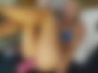 TaylorLove303's Live Sex Cam Show