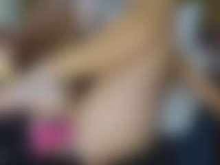 TaylorLove303's Live Sex Cam Show