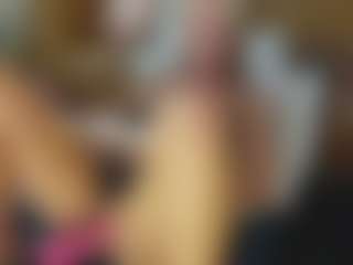 TaylorLove303's Live Sex Cam Show
