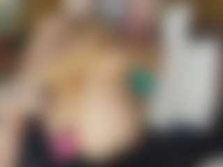 TaylorLove303's Live Sex Cam Show