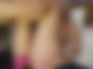 TaylorLove303's Live Sex Cam Show