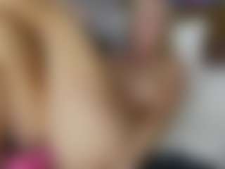 TaylorLove303's Live Sex Cam Show