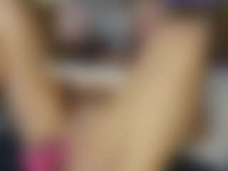 TaylorLove303's Live Sex Cam Show