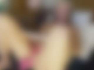 TaylorLove303's Live Sex Cam Show