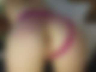 TaylorLove303's Live Sex Cam Show