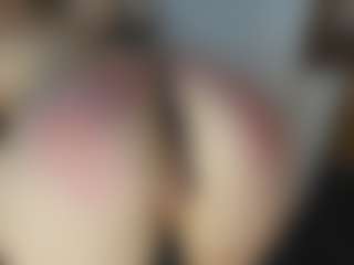 TaylorLove303's Live Sex Cam Show