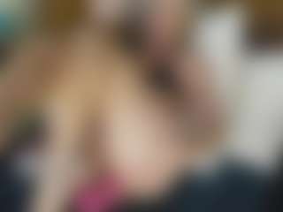 TaylorLove303's Live Sex Cam Show