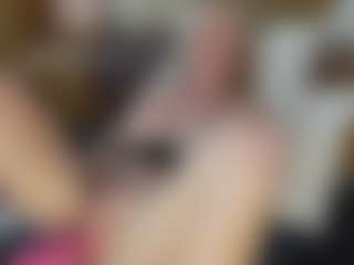 TaylorLove303's Live Sex Cam Show