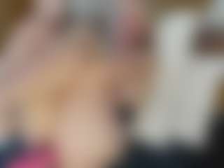 TaylorLove303's Live Sex Cam Show