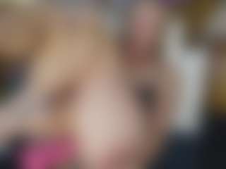 TaylorLove303's Live Sex Cam Show